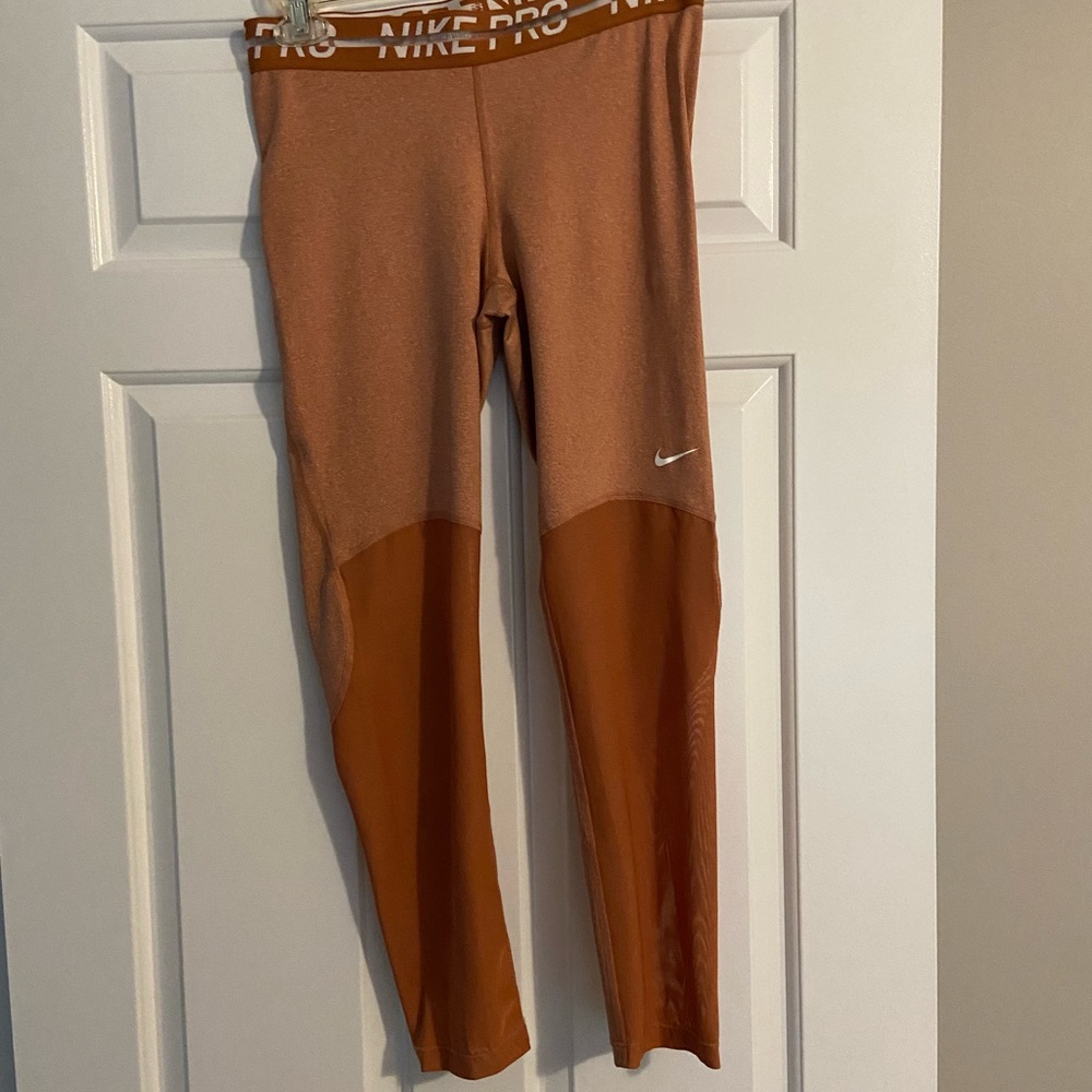 Womens Nike Leggings